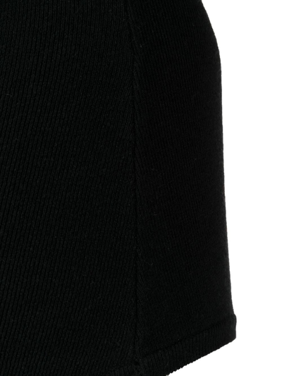 Cashmere In Love Felix Knitted Logo-patch Shorts In Black