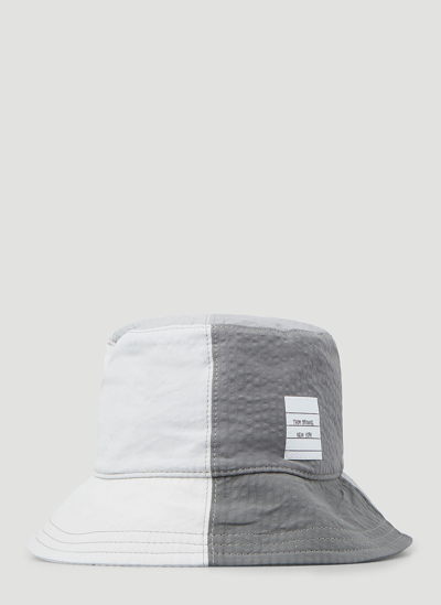 Thom Browne Men Bucket Hat In Quarter Combo Seersucker In Grey