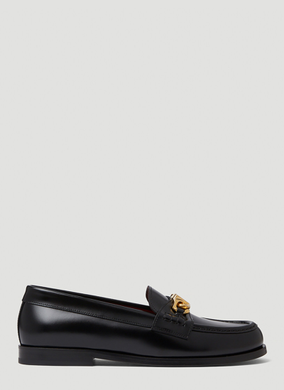 Shop Valentino Chainlord Loafers In Black