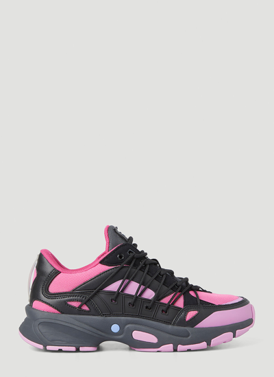 Shop Mcq By Alexander Mcqueen Icon 0 Aratana Sneaker In Pink