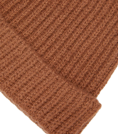 Shop The Row Ribbed-knit Cashmere Beanie In Camel