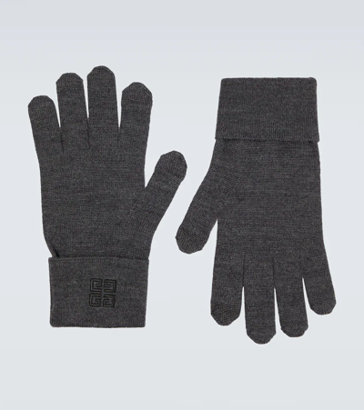 Shop Givenchy 4g Wool Gloves In Storm Grey