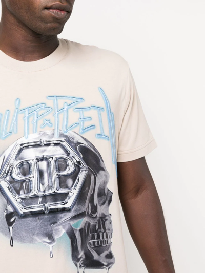 Shop Philipp Plein Skull-print Short-sleeve T-shirt In Neutrals