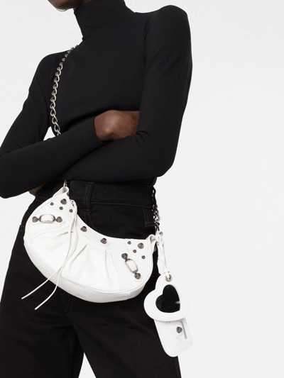 Shop Balenciaga Xs Le Cagole Shoulder Bag In Weiss