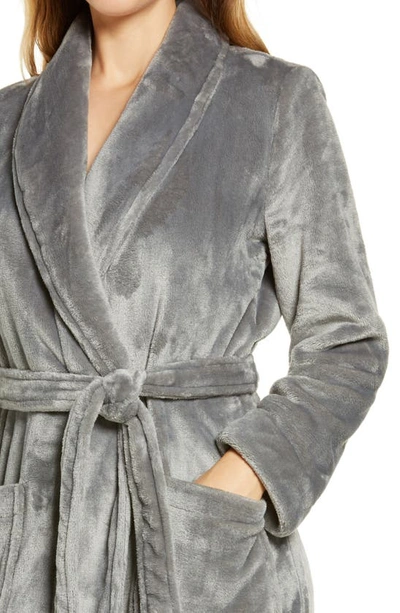Nordstrom Bliss Plush Robe In Grey Frost