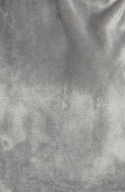 Nordstrom Bliss Plush Robe In Grey Frost