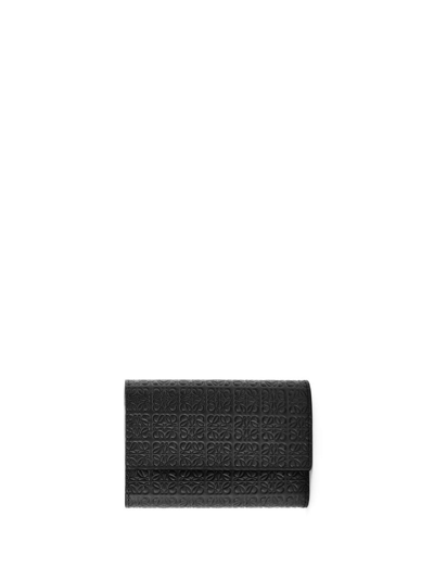 Shop Loewe Wallet In Embossed Calfskin In Black