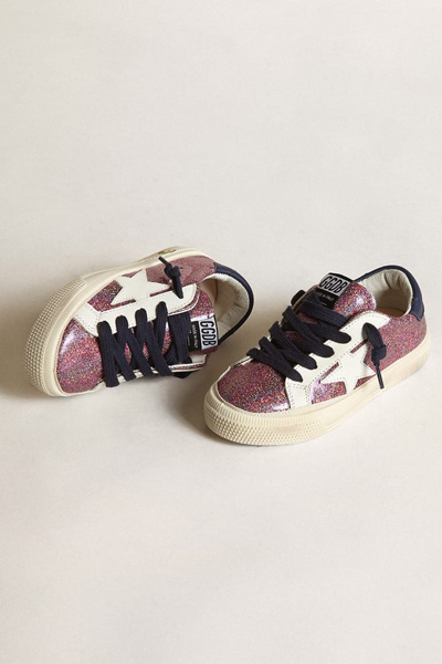 Shop Golden Goose Sneakers With Logo In Viola-bianco