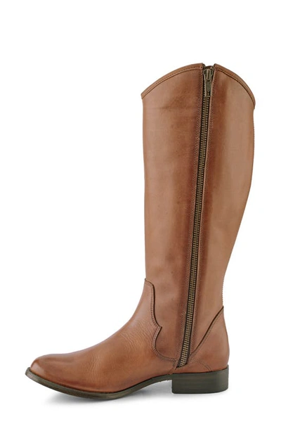 Frye Marissa Medallion Inside Zip Boot In Cognac