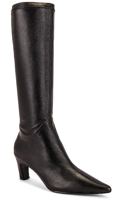 Raye Curve Boot In Black