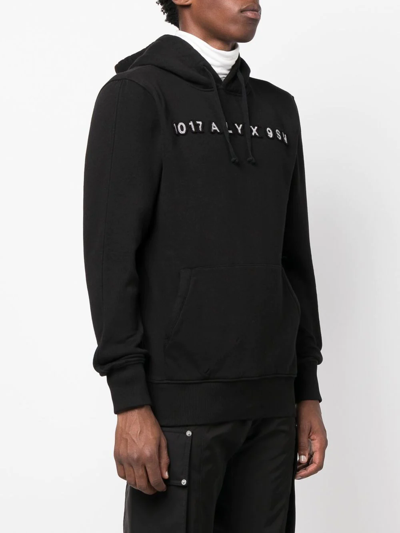 Alyx Studded-logo Detail Hoodie In Schwarz