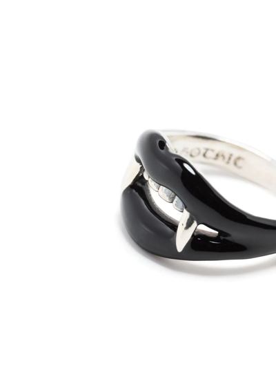 Vampire Fang Silver plated Ring In 黑色