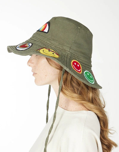 Lauren Moshi Adina- Bucket Hat W/ Happy Hippie Patches In Military