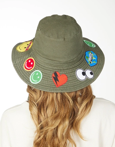 Lauren Moshi Adina- Bucket Hat W/ Happy Hippie Patches In Military
