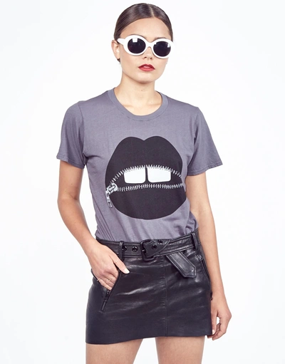 Lauren Moshi Croft Vintage Zipper Mouth Tee In Lava Grey