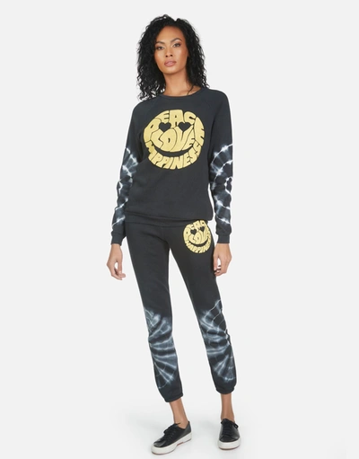 Lauren Moshi Gia Text Happy Face In Lunar Eclipse