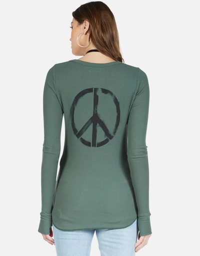 Lauren Moshi Mckinley Peace Love Spray In Hunter