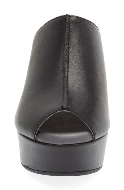 Chocolat Blu Platform Slide Sandal In Black Leather