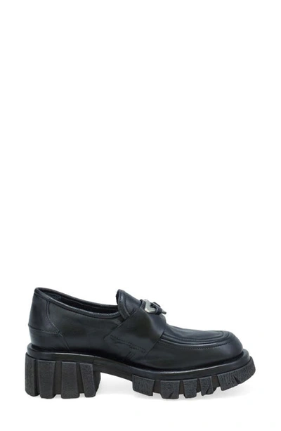 Shop As98 Harpie Lug Sole Oxford In Black