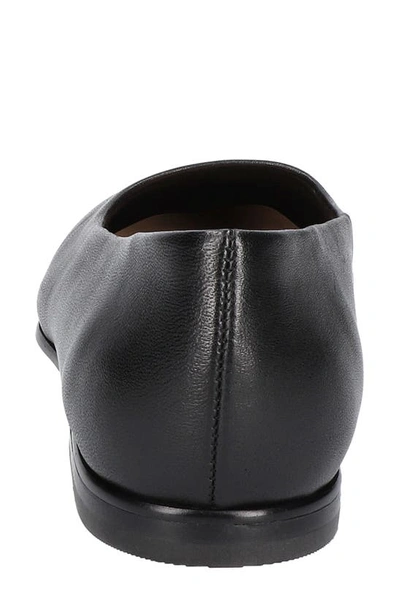Bella Vita Women's Kimiko Square Toe Flats In Black Leather
