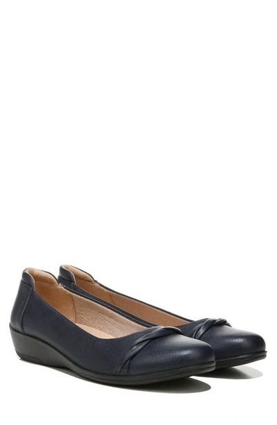 Lifestride Impact Wedge Flat In Navy