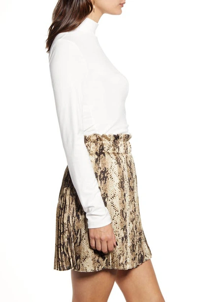Endless Rose Ribbed Mock Neck Top In White
