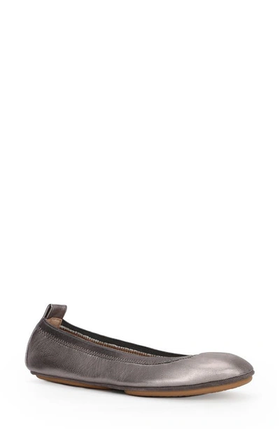 Shop Yosi Samra Samara Foldable Ballet Flat In Pewter