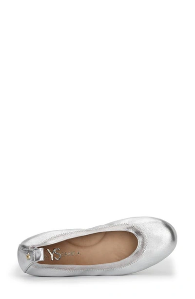 Yosi Samra Samara Foldable Ballet Flat In Silver