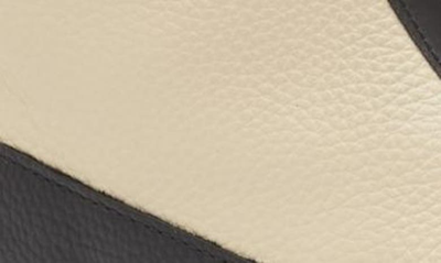 Wonders Front Zip Bootie In Black Cream
