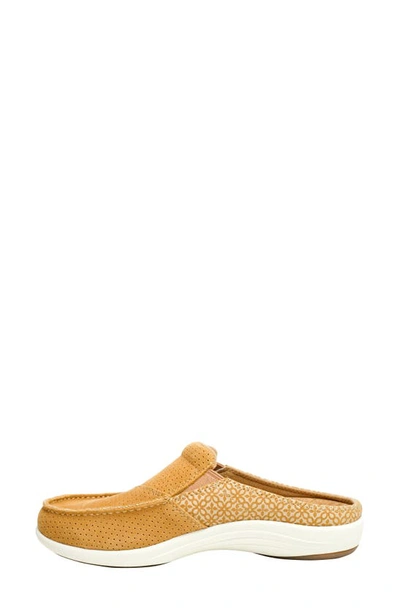 Revitalign Siesta Orthotic Clog Sneaker In Brown Sugar