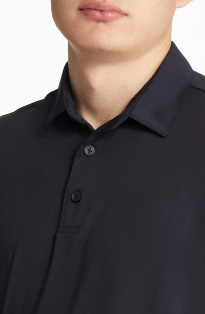 Mizzen + Main Versa Solid Performance Golf Polo In Black Solid