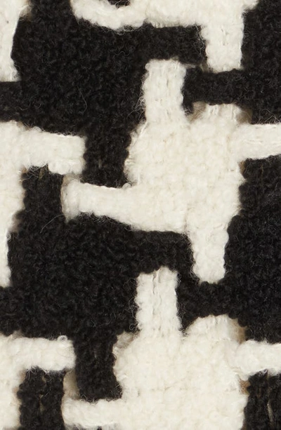 Acne Studios Fringed Houndstooth Alpaca-blend Scarf In White/ Black