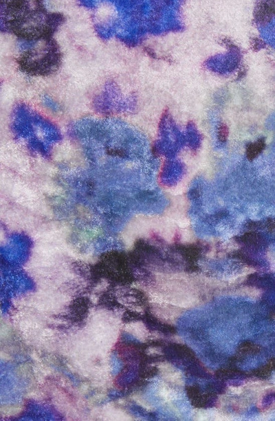 Shop Isabel Marant Giloyela Floral Crushed Velvet Turtleneck In Purple