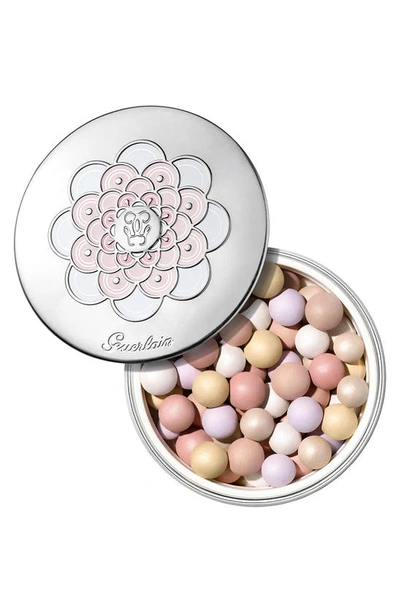 Shop Guerlain Météorites Illuminating Powder Pearls In 03 Medium