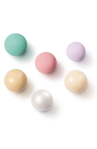 Shop Guerlain Météorites Illuminating Powder Pearls In 02 Light