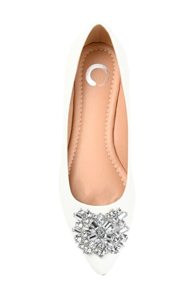 Journee Collection Renzo Flat In Ivory