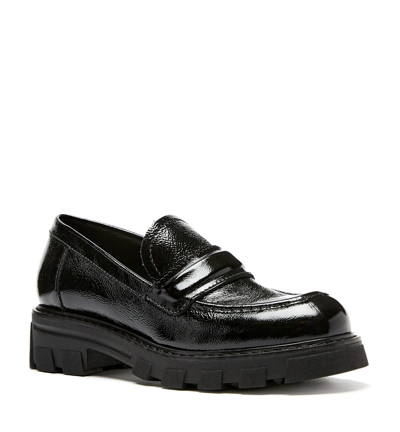 Shop La Canadienne Douglas Leather Loafer In Black