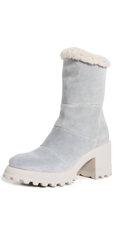 Shop Voile Blanche Claire Boots In Suede Grey