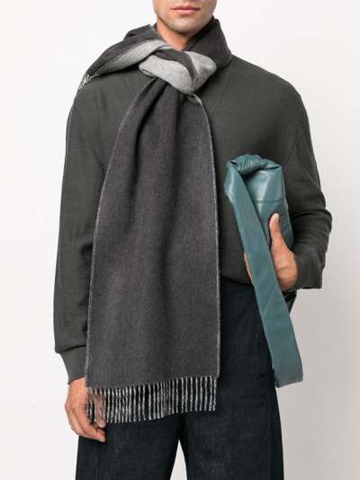 Shop Johnstons Of Elgin Cashmere Knitted Scarf In Grau