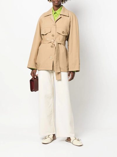Low Classic Cropped Belted Trench Coat In Nude