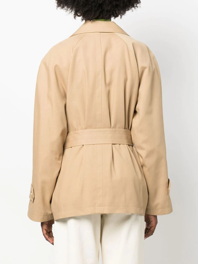 Low Classic Cropped Belted Trench Coat In Nude