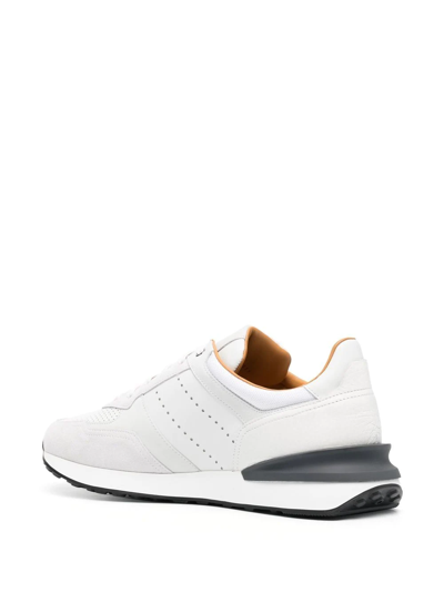 Shop Magnanni Lo-top Leather Sneakers In Weiss