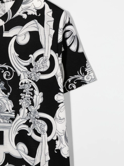 Shop Versace Logo Baroque-print T-shirt In Schwarz