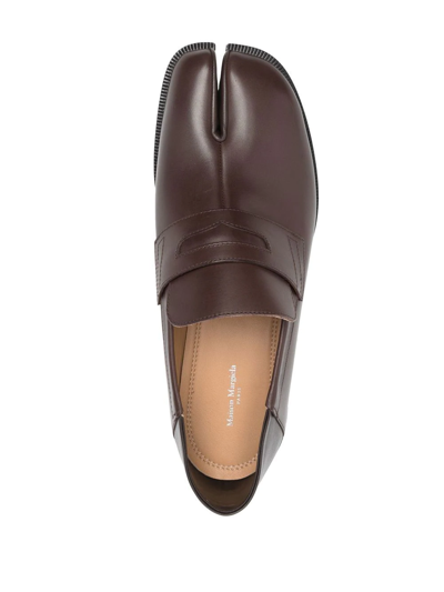 Shop Maison Margiela Tabi Leather Loafers In Brown