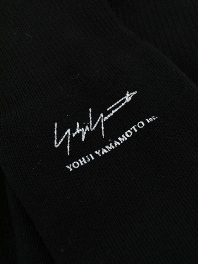 Shop Yohji Yamamoto Logo-print Socks In Black