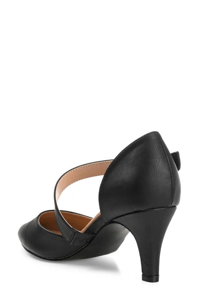 Journee Collection Collection Women's Tru Comfort Foam Wide Width Tillis Pump In Black