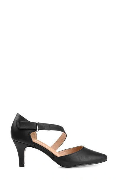Journee Collection Collection Women's Tru Comfort Foam Wide Width Tillis Pump In Black