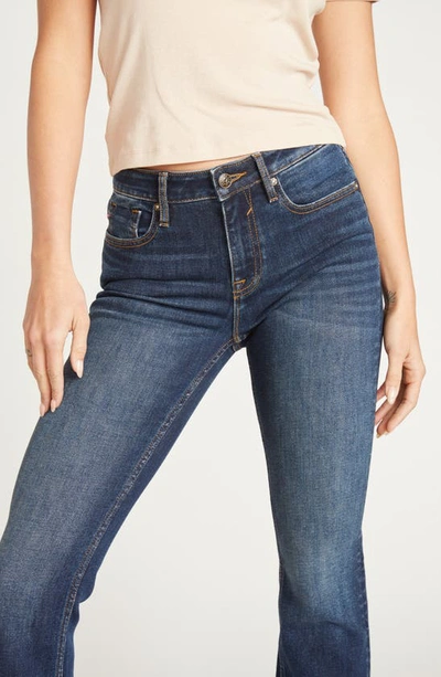 Vigoss Jagger Bootcut Jeans In Dark Wash