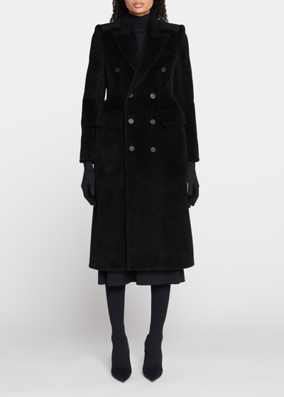 Shop Balenciaga Hourglass Double-breasted Sherpa Coat In Noir