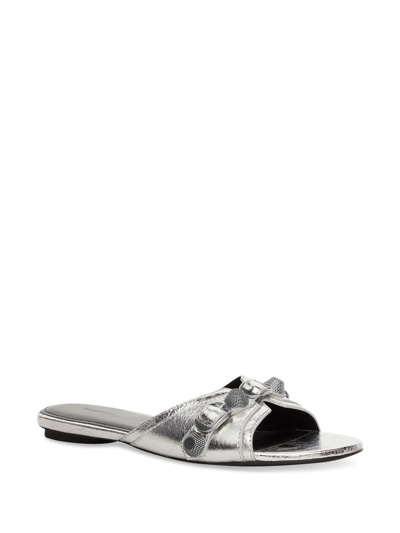 Shop Balenciaga Cagole Metallic-effect Sandals In Silver